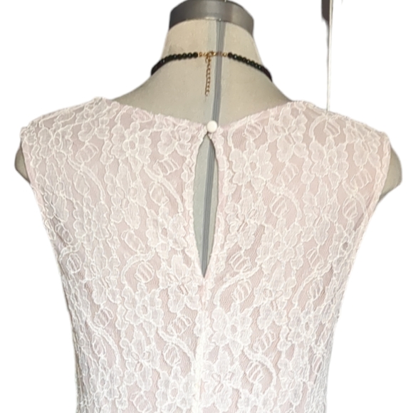 KISMET Luxury Beige Lace Sleeves Blouse Size L - Picture 11 of 15